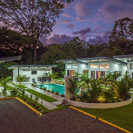 Shalom Chamo Villas ウビタ エクステリア 写真