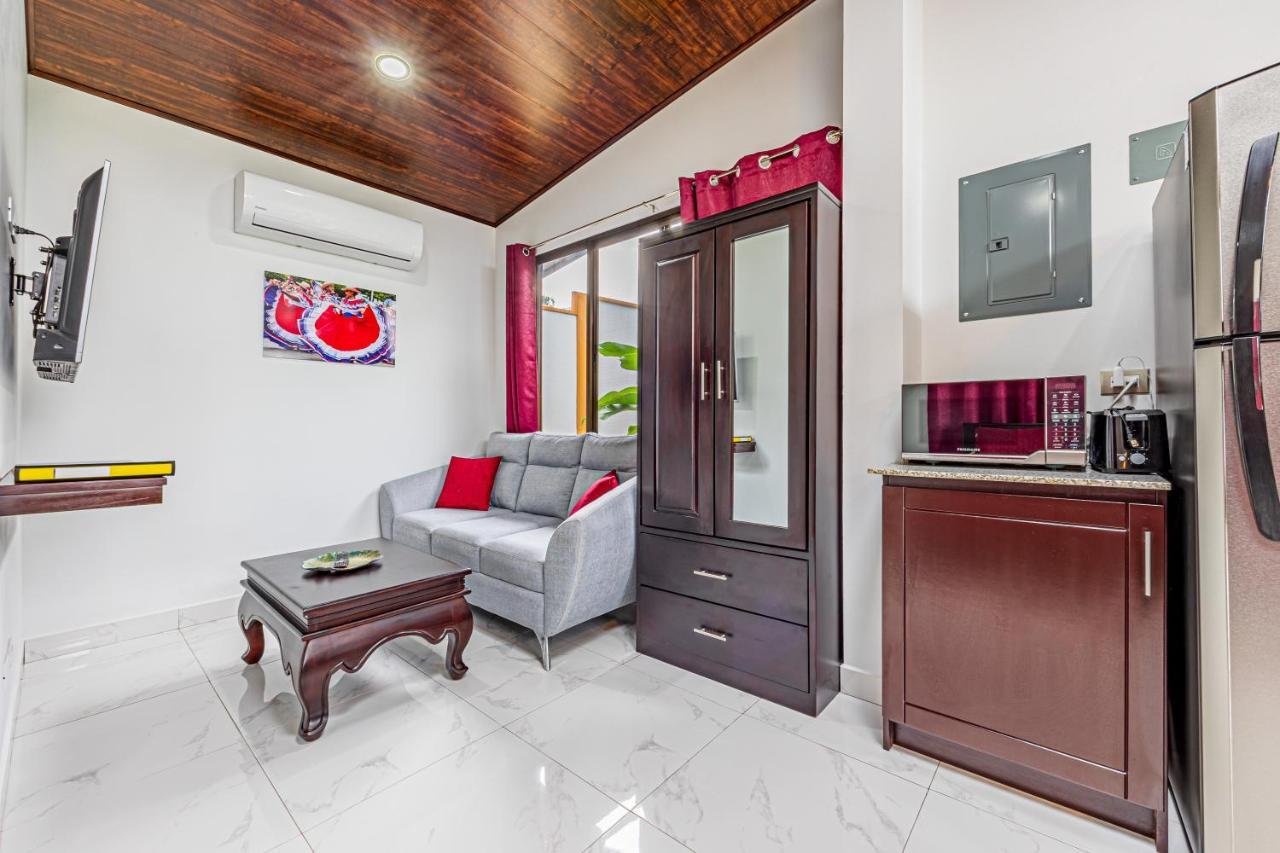Shalom Chamo Villas ウビタ エクステリア 写真