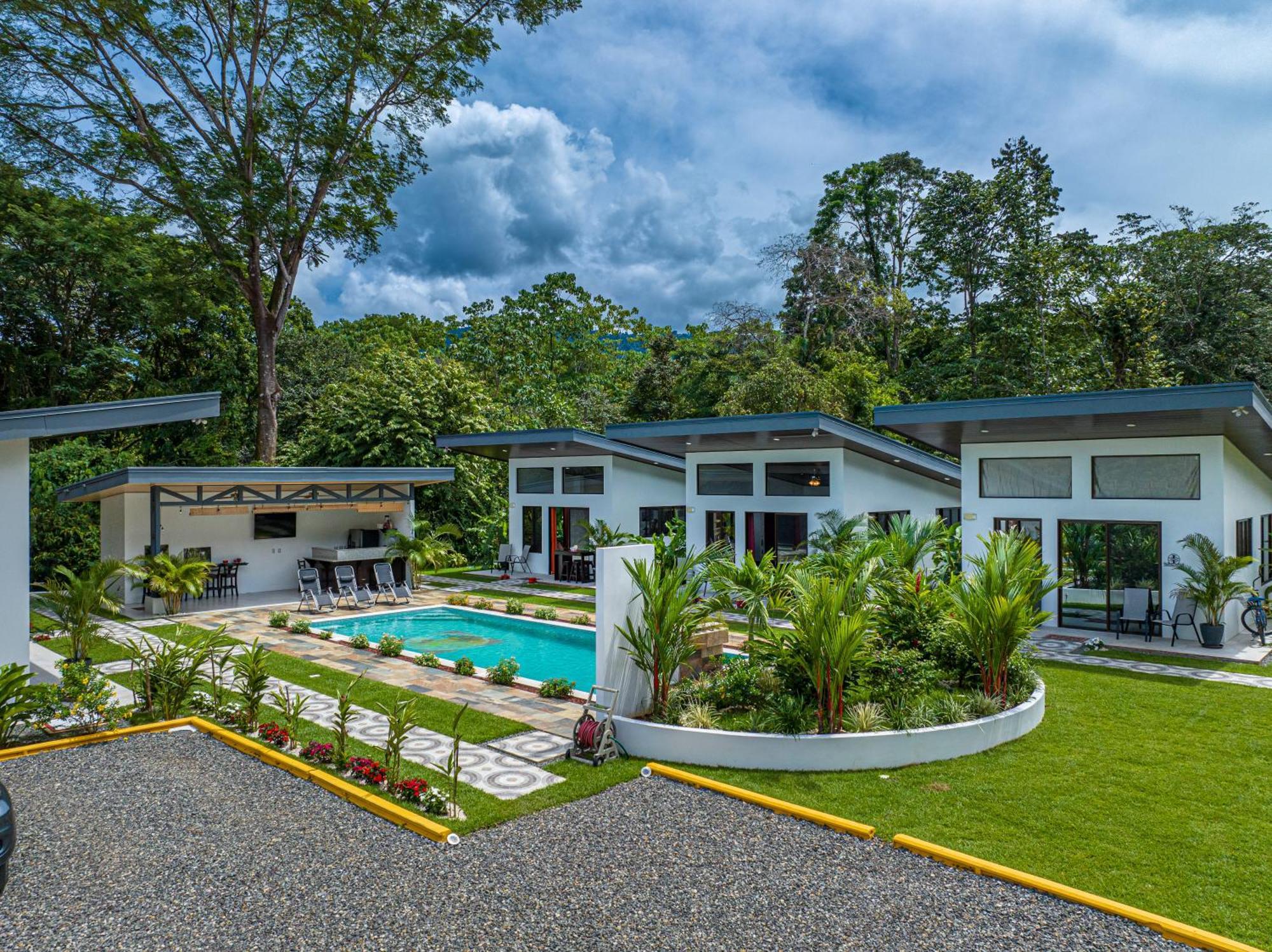 Shalom Chamo Villas ウビタ エクステリア 写真